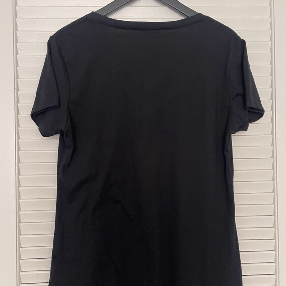 Minnie Mouse V-Neck T-Shirt with a red floral  Hawaiian Logo - Picture 3 of 3